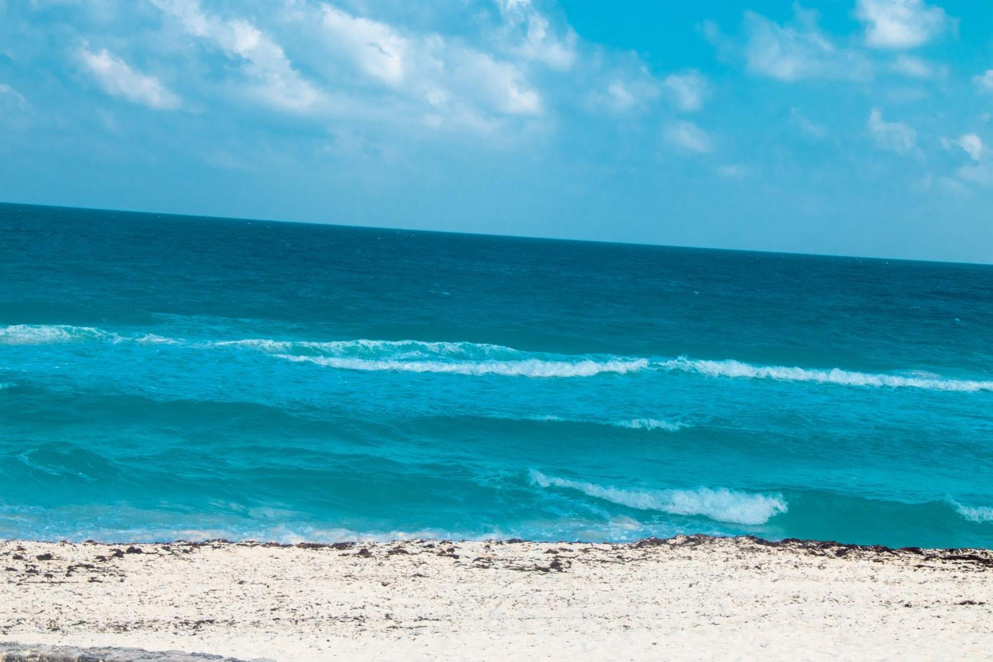 Beachfront Apartments Cancún Exterior foto