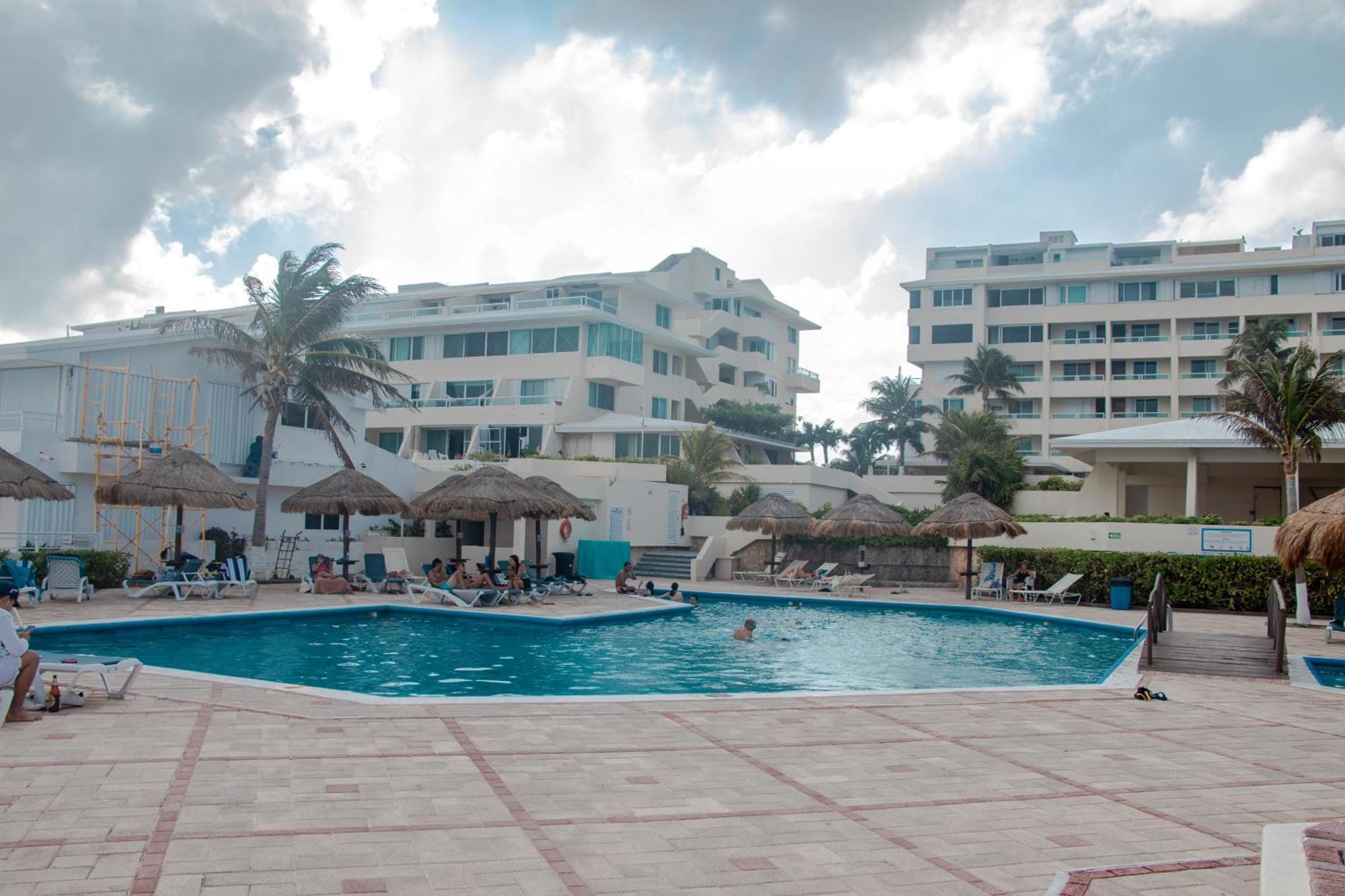 Beachfront Apartments Cancún Exterior foto